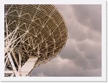 Parabola_nuvoloni * 1024 x 768 * (249KB)